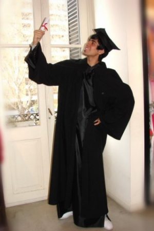 Toga Universitaria