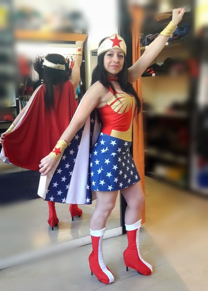 Mujer Maravilla – Disfraces Todo Disfraz – Alquiler de disfraces en Capital Federal Mujer Maravilla – Disfraces Todo Disfraz – Alquiler de disfraces en Capital Federal