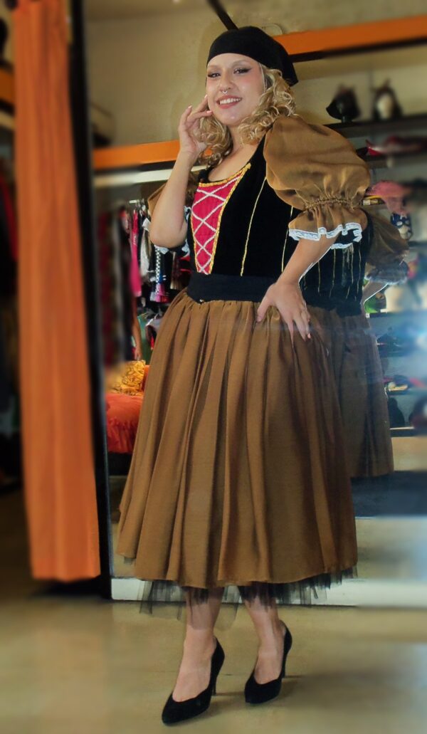 Aldeana Medieval - Imagen 3