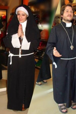 Monja y Cura